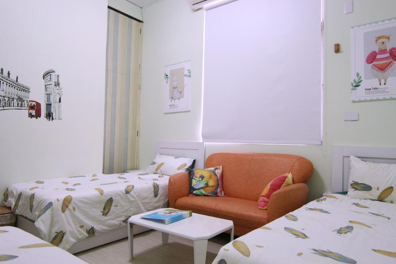 Tainan Travel Inn - Chenggong Univ. Kültér fotó